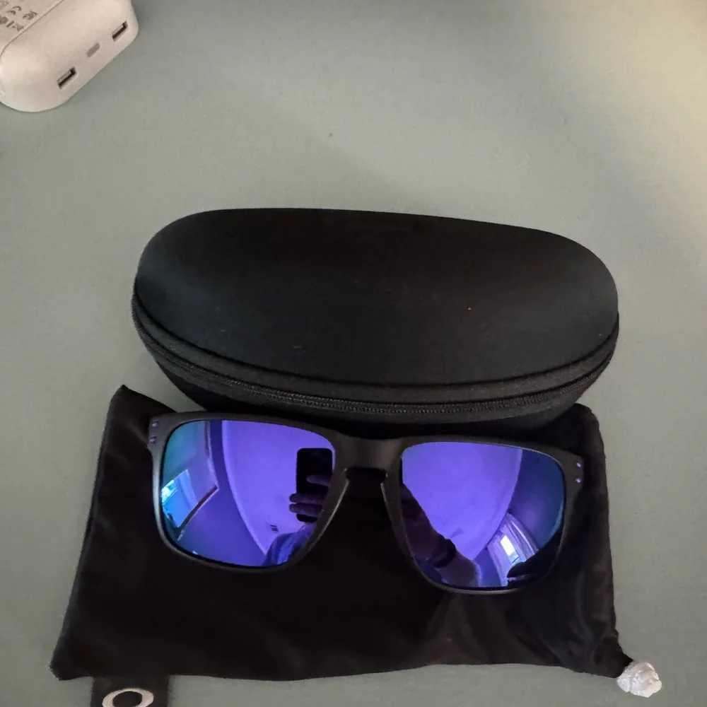 Oakley Holbrook XL